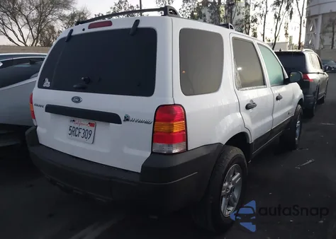 2006 Ford Escape Hybrid z USA, uszkodzony, nr VIN 1FMYU95H26KC28066
